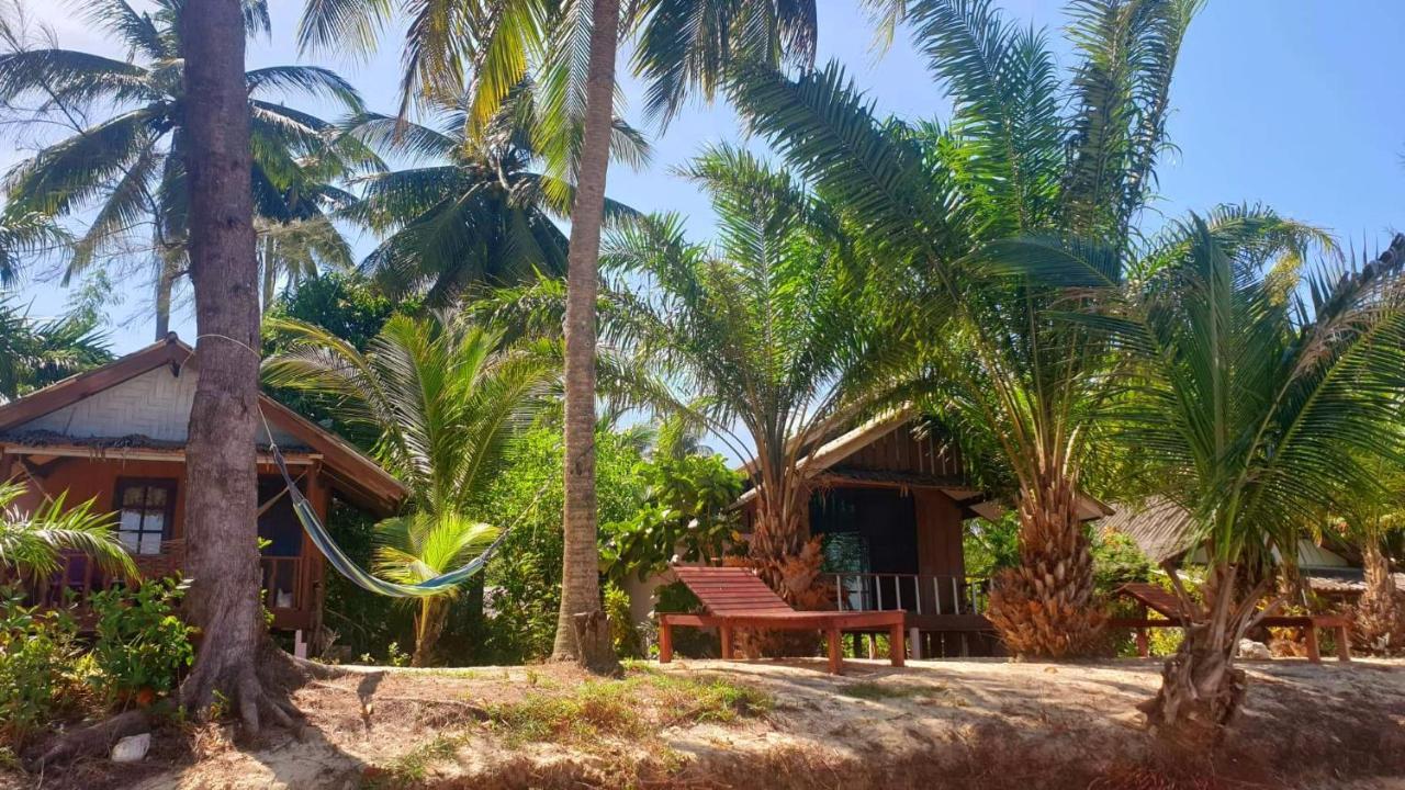 Sabai Sabai Beach Bungalows Koh Phayam Esterno foto