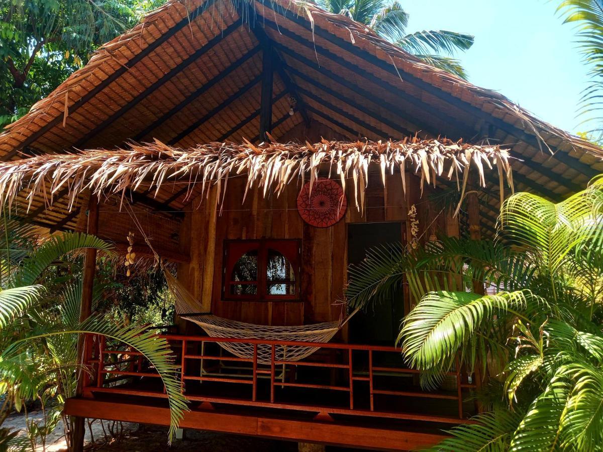 Sabai Sabai Beach Bungalows Koh Phayam Esterno foto