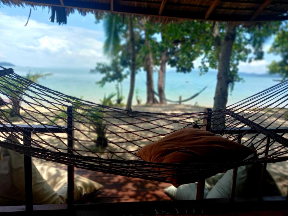 Sabai Sabai Beach Bungalows Koh Phayam Esterno foto
