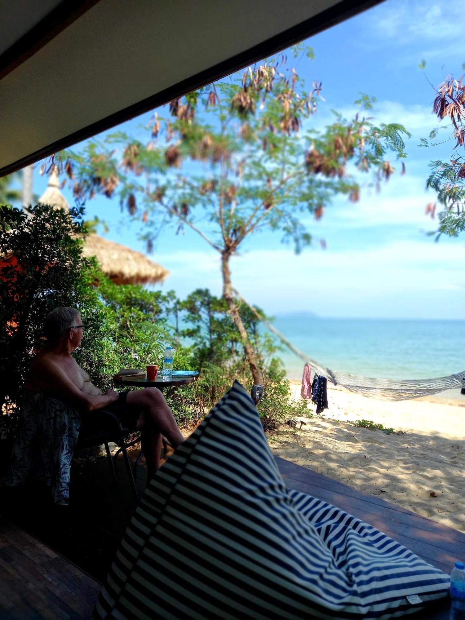 Sabai Sabai Beach Bungalows Koh Phayam Camera foto