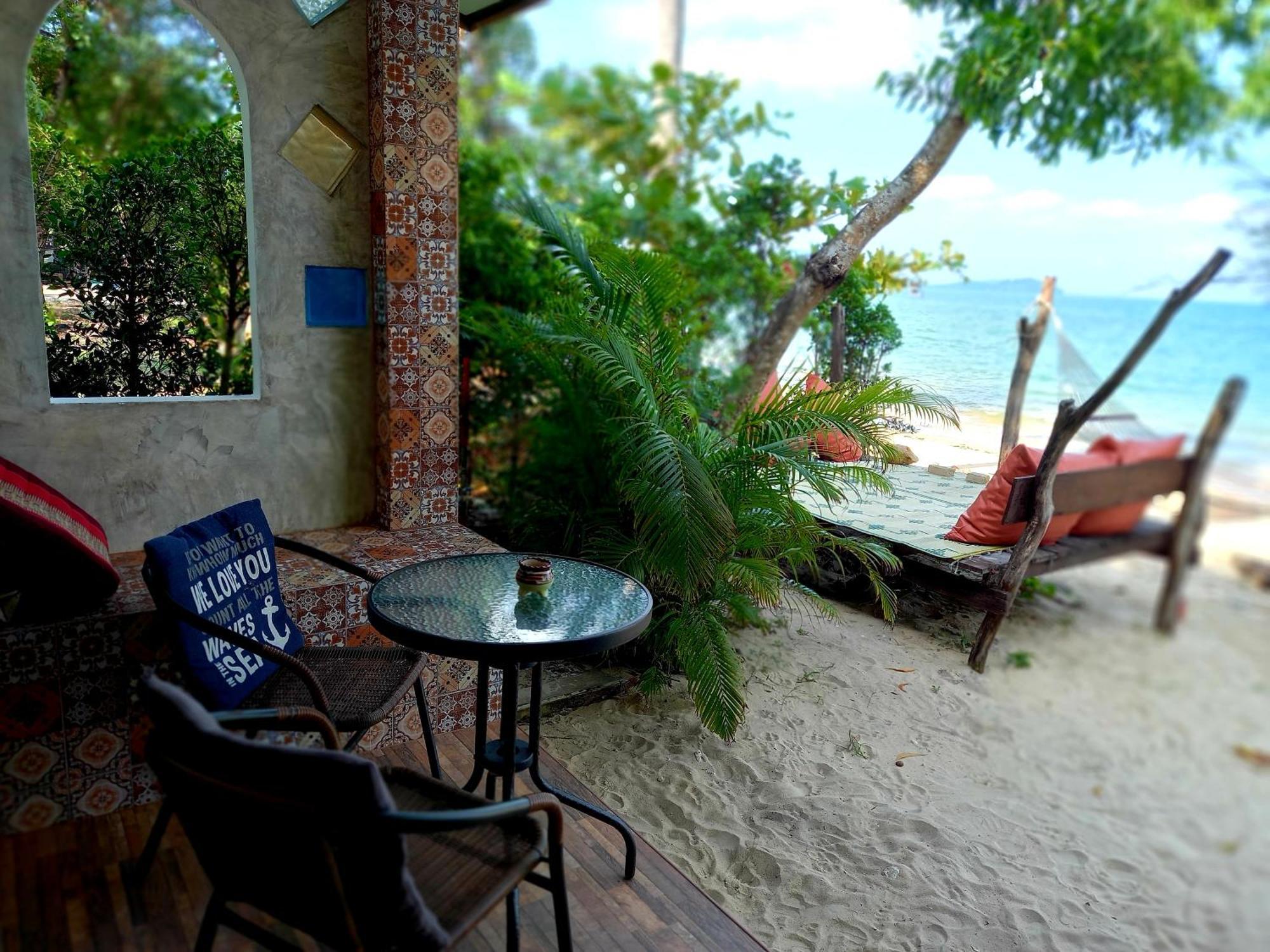 Sabai Sabai Beach Bungalows Koh Phayam Camera foto