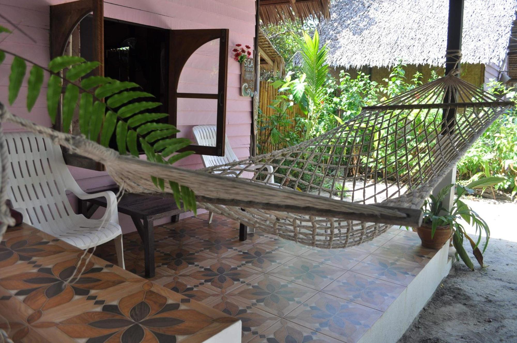 Sabai Sabai Beach Bungalows Koh Phayam Camera foto